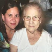 Lola Tapia's photo