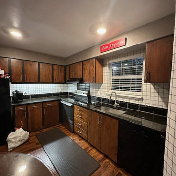 Wallpaper installation Kitchen in Fremont