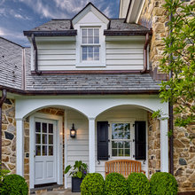 Exterior-Jim