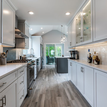 Invigorating Indoor-Outdoor Living in Falls Church VA