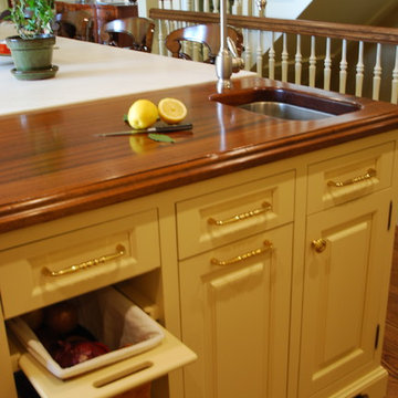 TOTAL RENOVATION OF KITCHEN AND OFFICE