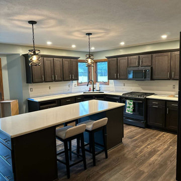 Modern Hybrid Kitchen Remodel