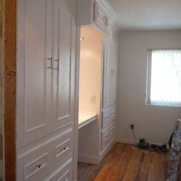 Wall Unit / Closet