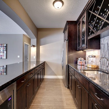 Basement Bar – Bay Lake Reserve Model – 2014 Spring Parade of Homes