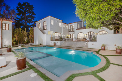 Exterior home photo in Los Angeles
