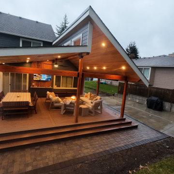 Multi-Angle Covered Deck