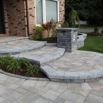 Front Yard // Full Driveway // Entry & Garden