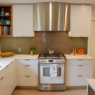 Contemporary Kitchen, Bar & Baths