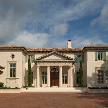 Howell House, entry forecourt