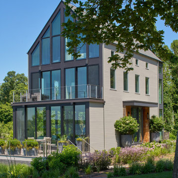 Whitehall Bay Family Compound
