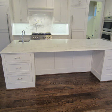 Calacatta Quartz Kitchen Counters & Full Height Splashes
