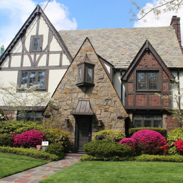Tudor Style Homes
