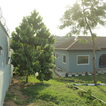 Bungalow Exterior Finish and Landscape