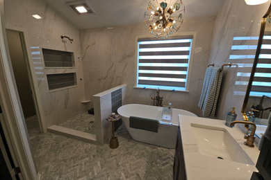 Bathroom - 1950s bathroom idea in Indianapolis