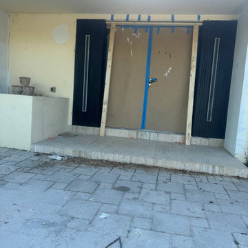 Cynex 6777 Black double doors