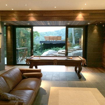 Indoor / Outdoor Game Room Setting with Majestic Mahogany pool table
