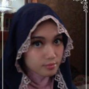 Intan Lestari's photo