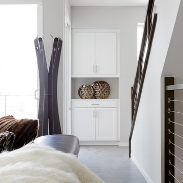A Collected-Meets-Cool Costa Mesa Bachelor Pad
