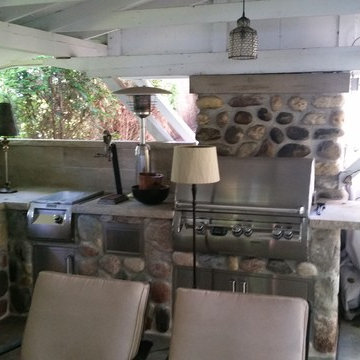 Outdoor Kitchens
