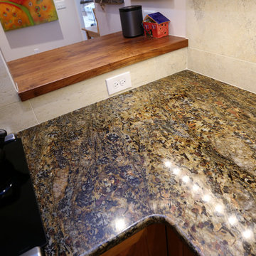 Figured granite countertop