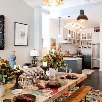 My Houzz: Art and Colorful Finds in a Manhattan Apartment