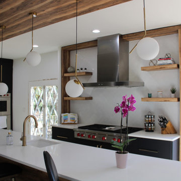 Amazing Black Cabinets, Indian Shesman With Pure White Quartz