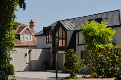 This is an example of a contemporary house exterior in London.