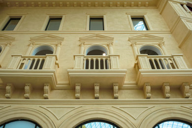 Идея дизайна: балкон и лоджия в стиле фьюжн