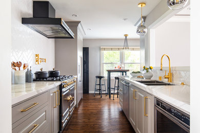 Inspiration for a transitional kitchen remodel in San Francisco