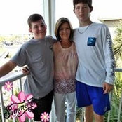 Debbie Easter's photo