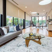 Houzz Tour: A Corner Terrace is Awash With Soothing Colours