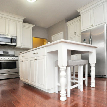 White Glazed Kitchen Cabinets