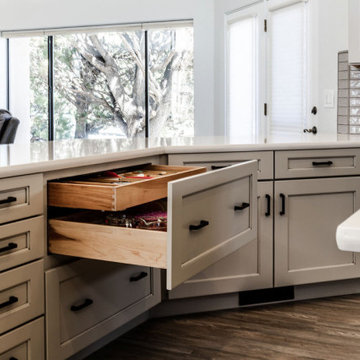 Transitional Kitchen
