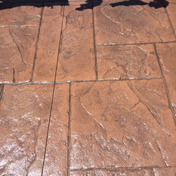 Exposed Aggregate and Slate Look Concrete Driveways - Landscaping Stones and Pavers