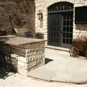 Outdoor Kitchens