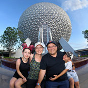 Melissa Thomassian's photo