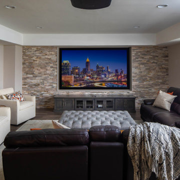 Walking Stick Overlook: Family Room