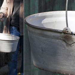 Oblong Metal Basket With Handle - Baskets