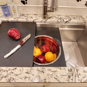 Oakcroft Kitchen Upfit