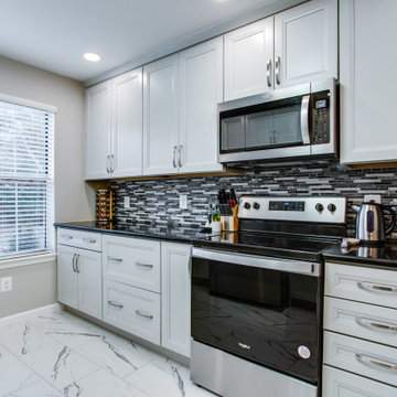 Transitional Kitchen & Bar Design Germantown, MD