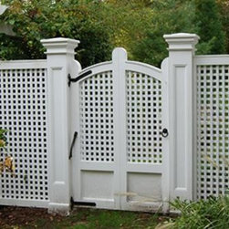 Cellular Vinyl Lattice Gate - Outdoor Products