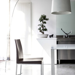 Master Chair by Bross - Living Room Chairs