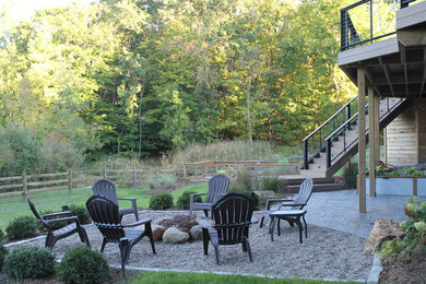 Inspiration for a transitional home design remodel in Cleveland