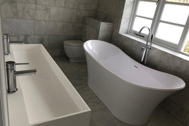 Bathroom - contemporary bathroom idea in Hertfordshire