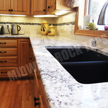 Kitchen Remodel with Aqua (Granite) and White Springs (Granite)