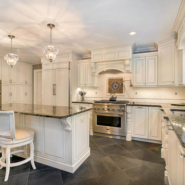 Custom Kitchen Countertop - Granite in Titanium