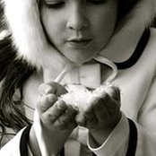 Laura Stevenson's photo