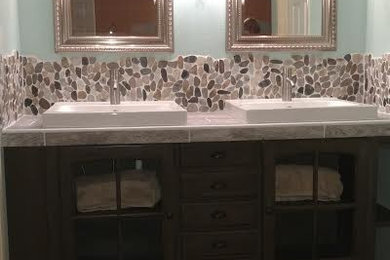 Inspiration for a contemporary bathroom remodel in San Diego
