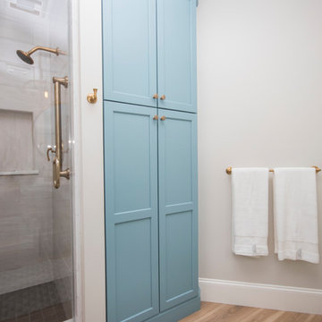 Glamorous and Beautiful Master Bathroom