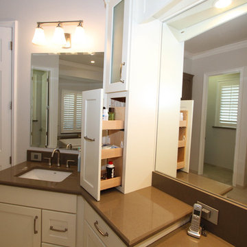 Freestanding Air Jet Tub in Windermere Master Bath